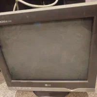 مانیتور قدیمی کاملا سالم