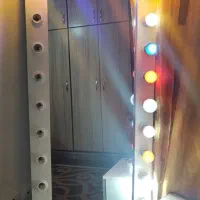 آینه چراغ دار