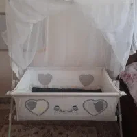 گهواره کودک|تخت و صندلی بچه|قزوین, |دیوار