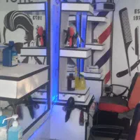 فروش دکور و صندلی کار طرح برقی آرایشگاه|آرایشگاه و سالن‌های زیبایی|ورامین, ورامین|دیوار