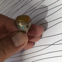 انگشتر عقیق قدیمی با رکاب نقره|کلکسیون اشیاء عتیقه|سبزوار, مدرس|دیوار