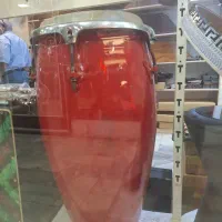 تومبا با پایه های فلزی بنگو بینگو|درام و پرکاشن|کرمان, |دیوار