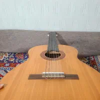 گیتار یاماهاc40 بدون خط و خش|گیتار، بیس، امپلیفایر|خان ببین, |دیوار