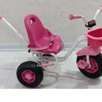 سه چرخه و اسباب بازی