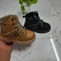 پوت  بچگونه چرم. نو مفت