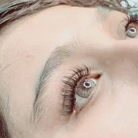 اکستنشن مژه رایگان|خدمات آرایشگری و زیبایی|مشهد, طلاب|دیوار