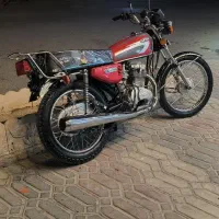 موتور تخت ۱۲۵مدل ۸۳پلاک قدیم