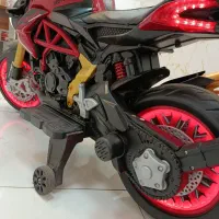 موتور شارژی|اسباب‌بازی بچه|سنگر, |دیوار