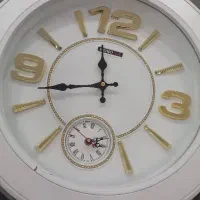 ساعت دیواری