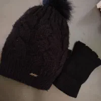 دستکش زمستانی و کلاه بافت|لباس|شیراز, شاه قلی بیگی|دیوار