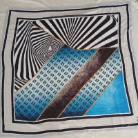 شال و روسری|لباس|اصفهان, قهجاورستان|دیوار