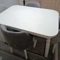 میز ناهارخوری