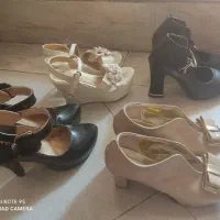 کفش ها در حد نو همه شماره 37