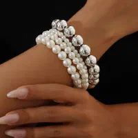 دنیای مدل دست‌بند.