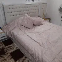 تخت خواب و دو عددپاتختی