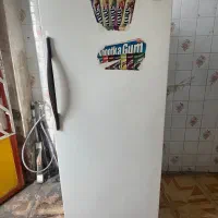 یخچال فریزر خالی