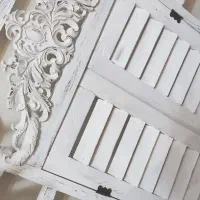 قاب پنجرهی چوب روس پتینه کاری|تابلو، نقاشی، عکس|شیراز, باغ تخت|دیوار