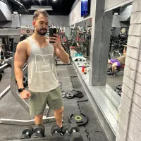 مربی بدنسازی نچرال