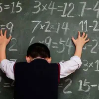 مرکز اختلالات یادگیری آموزشی ویژه درس فارسی وریاضی