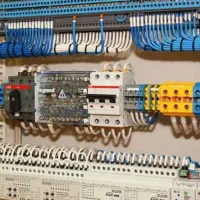 خدمات برق صنعتی