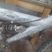 دوچرخه ۱۶