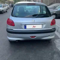 پژو ۲۰۶ مدل ۱۳۸۴