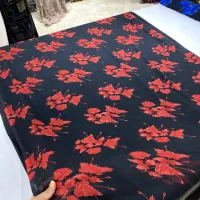 ارائه انواع پارچه ها ب صورت کلی و جزئی آقای مظفری