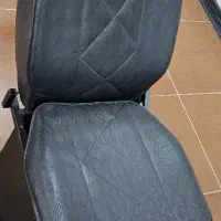 صندلی سالن زیبایی|آرایشگاه و سالن‌های زیبایی|آبدانان, |دیوار