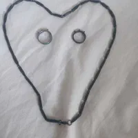 گردن بند مشکی با دو عدد انگشتر