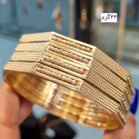 طلا در حد نو 100 بالای تابلو