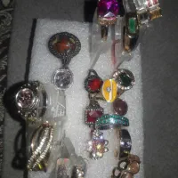 انگشتر زنانه مردانه  زمرد یاقوت اوپال و و آب طلا