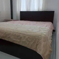 تخت دونفره چوبی بدون تشک با دراورآینه دار،پاتختی|تخت و سرویس خواب|لاهیجان, کوی استادان|دیوار