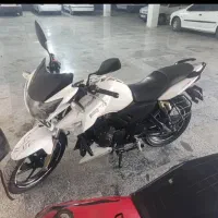 اپاچی  ۱۸۰ مدل  ۹۵