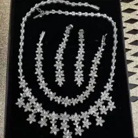 سرویس نقره ۹۲۵ آبکاری طلاسفید ۳۶گرم عینا مشابه طلا|بدلیجات|همدان, |دیوار