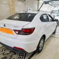 شاهین g