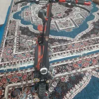 یک عدد اسکوتر برقی بزرگ