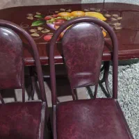 میز و صندلی