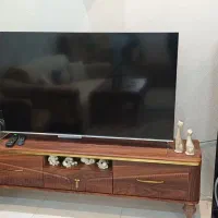 میز تلویزیون قهوه ای طلایی