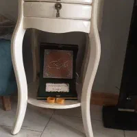 ویترین کنار سالنی میز ال سی دی