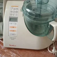 همه کاره و غذاساز و مخلوط کن و اسیاب