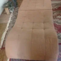 یک عددمیزوسط پارچه ای جیر خردلی ویک عددنشیمن|مبلمان خانگی و میز عسلی|تالش, تالش|دیوار