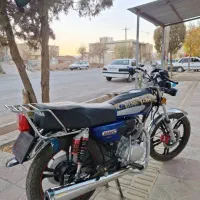 موتور هندا|موتورسیکلت|سده (فارس), |دیوار