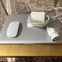 مک بوک پرو|رایانه همراه|اصفهان, نقش جهان|دیوار