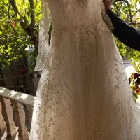 لباس عروس دنباله دار همراه با ژتون|لباس|هشتگرد, فاز ۳ مهستان|دیوار