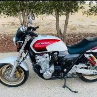 Cb1300 کاربرات 2002|موتورسیکلت|بندر ماهشهر, |دیوار