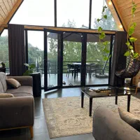 اجاره کلبه سویسی شیک دو خوابه با ویو جنگل در ماسال|اجارهٔ کوتاه‌مدت ویلا و باغ|رشت, منظریه|دیوار