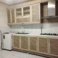 کابینت دست دوم با درب و پنجره|مصالح و تجهیزات ساختمان|قم, سالاریه|دیوار