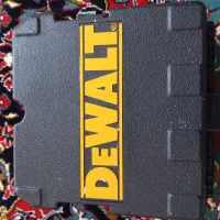 تراز لیزری دیوالت اصلی