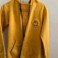 سویشرت زیپ دار داخل کرک سایز ۶۵مناسب ۹تا۱۱سال