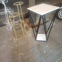 تخفیف کنار سالنی استند بعلت انبار گردانی|بوفه، ویترین، کنسول|تبریز, |دیوار